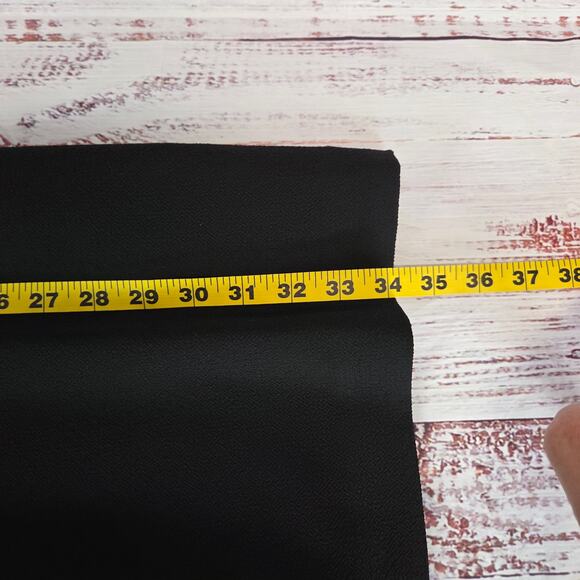 Trina Turk Zeal Off the Shoulder Cape Dress Size 6 Black Crepe Glam Lux Event - Picture 14 of 16